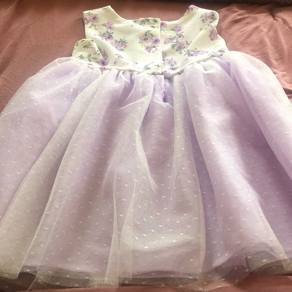 Never worn toddlers girl dress.